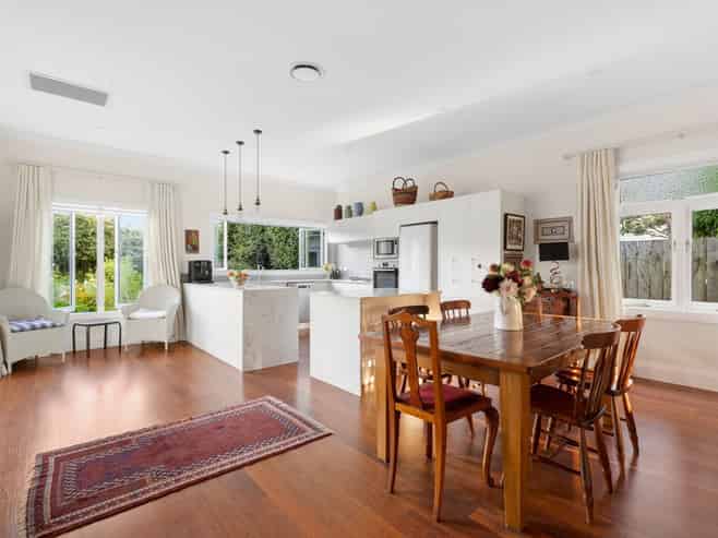 81 Hall Street, Cambridge