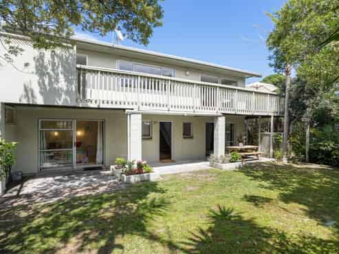 201B Marie Crescent, Whangamata