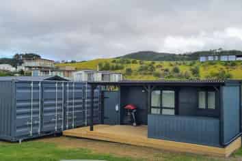 42 Skippers Road, Opito Bay