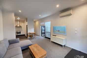 3 Pheasant Lane, Hobsonville