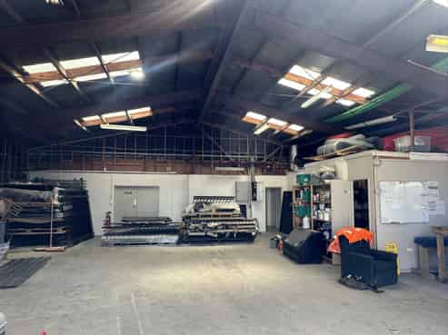 Profile Stand Alone Premises For Lease