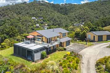 65 Grange Road, Hahei