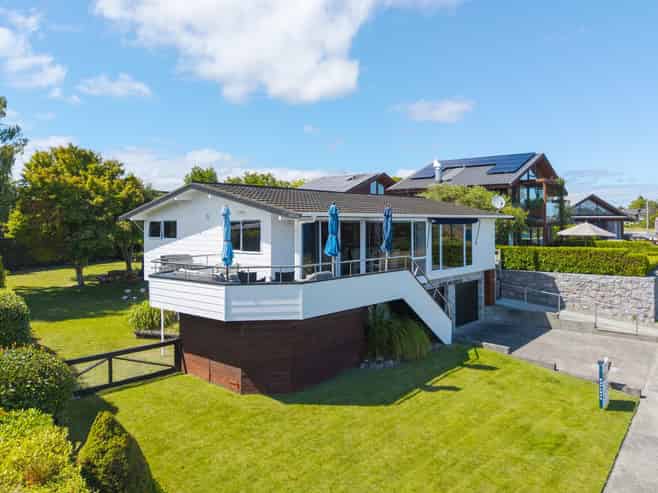 30 Pokaka Crescent, Wharewaka