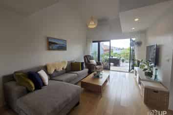 78 Hobsonville Point Road, Hobsonville