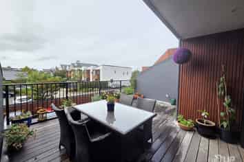 78 Hobsonville Point Road, Hobsonville