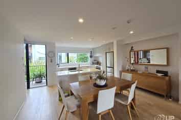 78 Hobsonville Point Road, Hobsonville