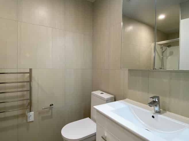 G04/36C Greenslade Crescent, Northcote