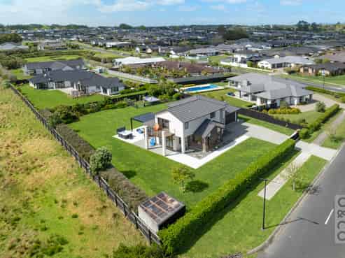 30 Robert Might Road, Huapai