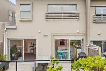 21 Karauria Lane, Orewa