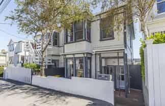 92B Austin St, Mount Victoria