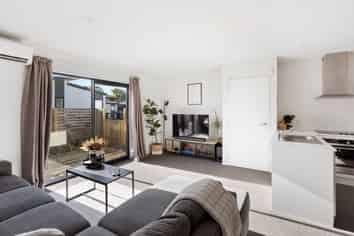 14 League Lane, Phillipstown