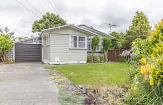 27 Green Ave , Levin