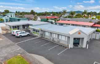 Kamo Investment - Medical & Government Tenants