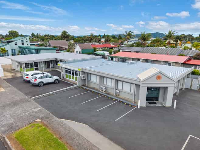 Kamo Investment - Medical & Government Tenants