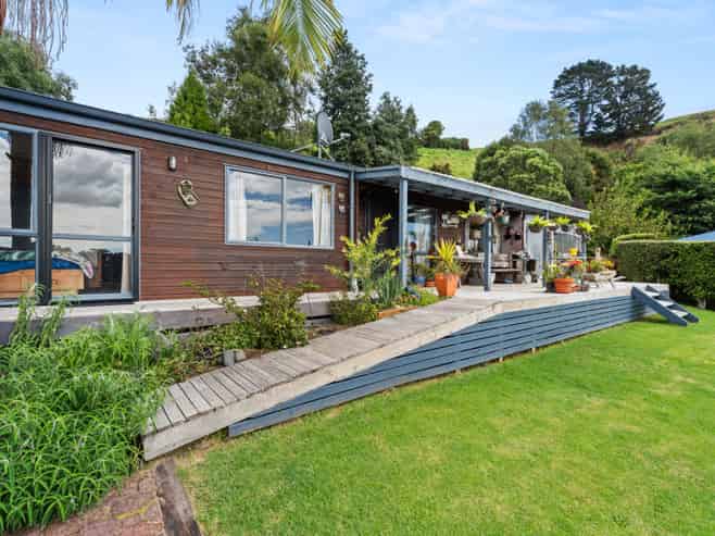 27 Bateleur Close, Welcome Bay