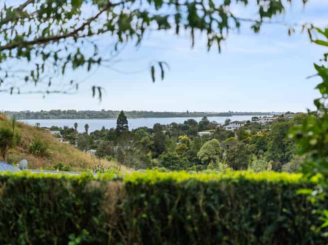 27 Bateleur Close, Welcome Bay