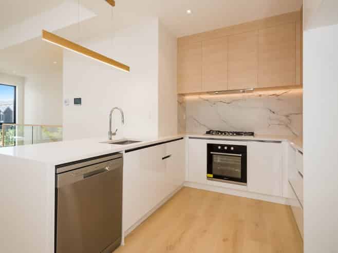 7 Nerita Place, Long Bay