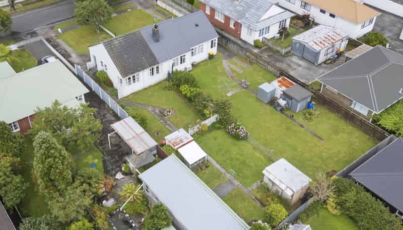 13 Bush Street, Naenae