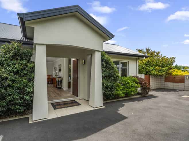 15 Adler Drive, Ohauiti