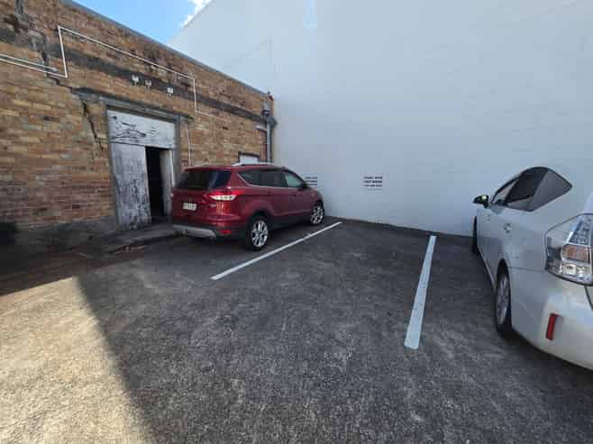 High-Exposure Retail