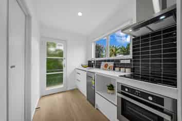 8/10A Arabi Street, Sandringham