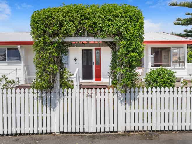 2/54 Millen Avenue, Pakuranga