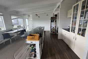 1B Bruce Street (Upstairs), Whitianga