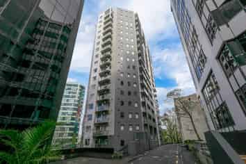 2C/6 St Martins Lane, Grafton