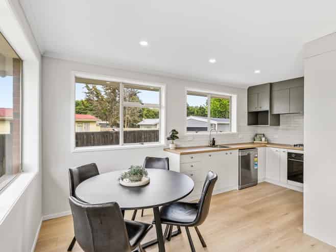 53 Oakfield Crescent, Pukete