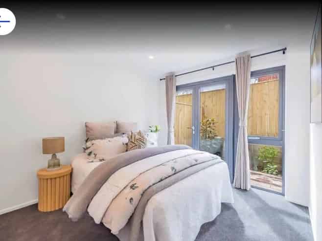 73B New Windsor Road, New Windsor