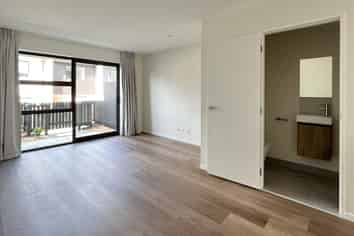 6/476 West Coast Road, Glen Eden