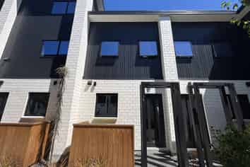 4/14 Nova Pl, Christchurch Central