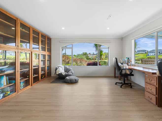 31 Harrowglen Drive, Northcross