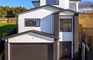 20B Kissling Place, Saint Johns