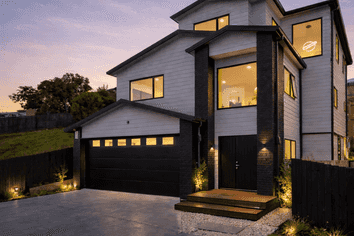 20B Kissling Place, Saint Johns