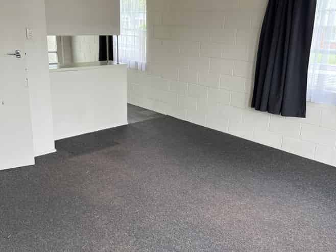 1/14 Islington Street, Frankton