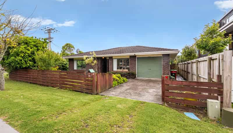 37 Centreway Road, Orewa