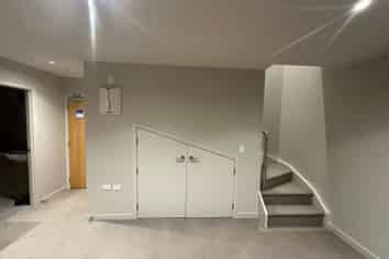 104/7 Rose Garden Lane, Albany