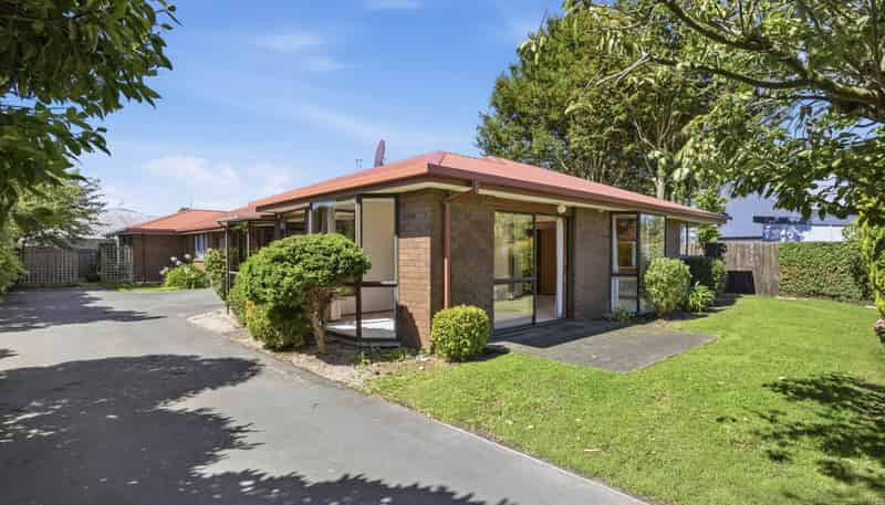 1/84A Withells Road, Avonhead