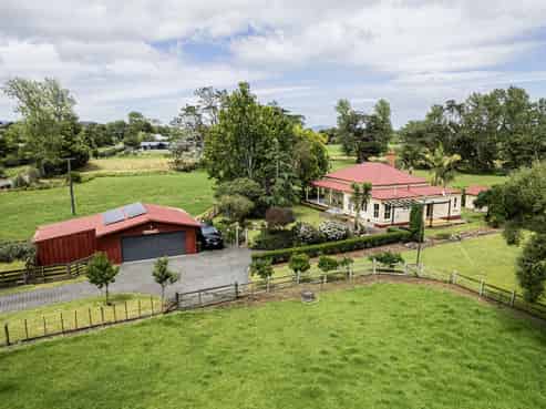 35 Thorburn Road, Matarau