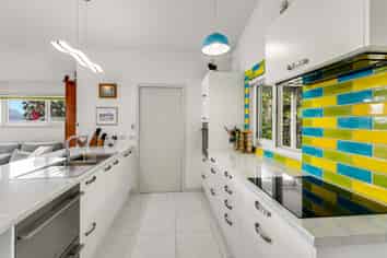 98 State Highway 12, Opononi