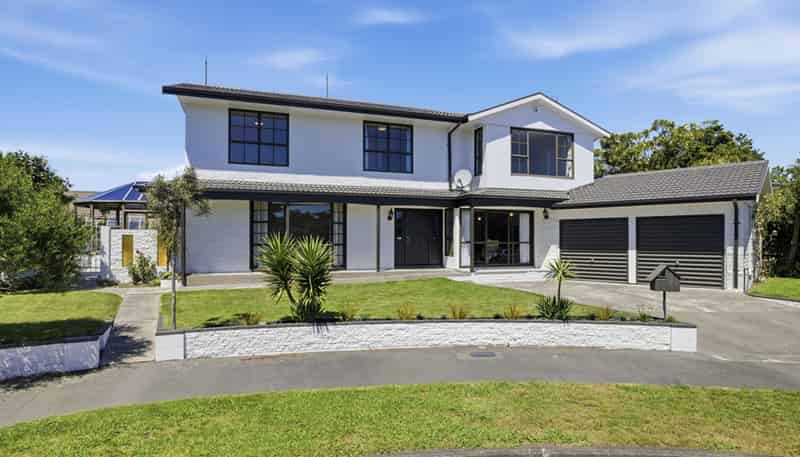 4 Larkhill Place, Russley