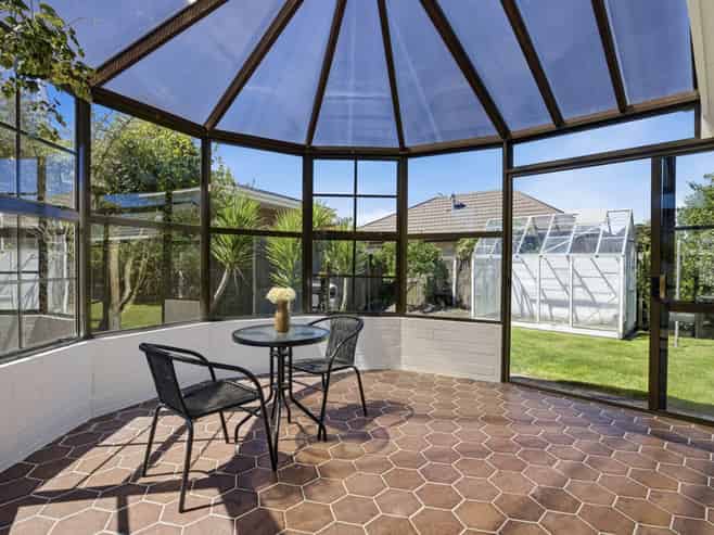 4 Larkhill Place, Russley