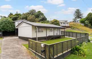 17A Constable Road, Waiuku
