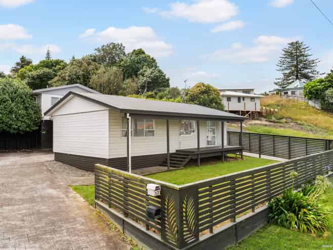 17A Constable Road, Waiuku