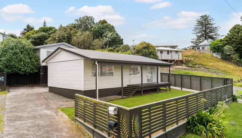 17A Constable Road, Waiuku