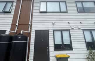 7/1 Sylvan Crescent, Te Atatu South