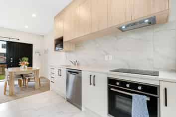 6 Aumarire Lane, Favona