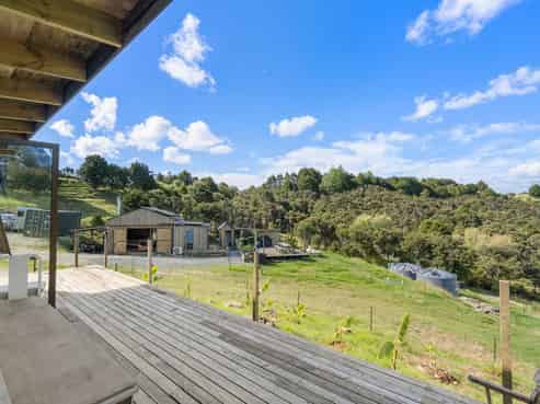 957 Bull Road, Paparoa