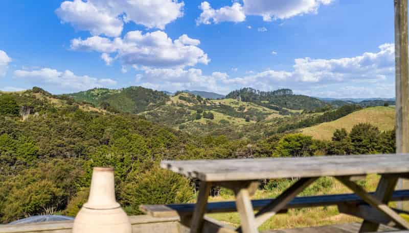 957 Bull Road, Paparoa